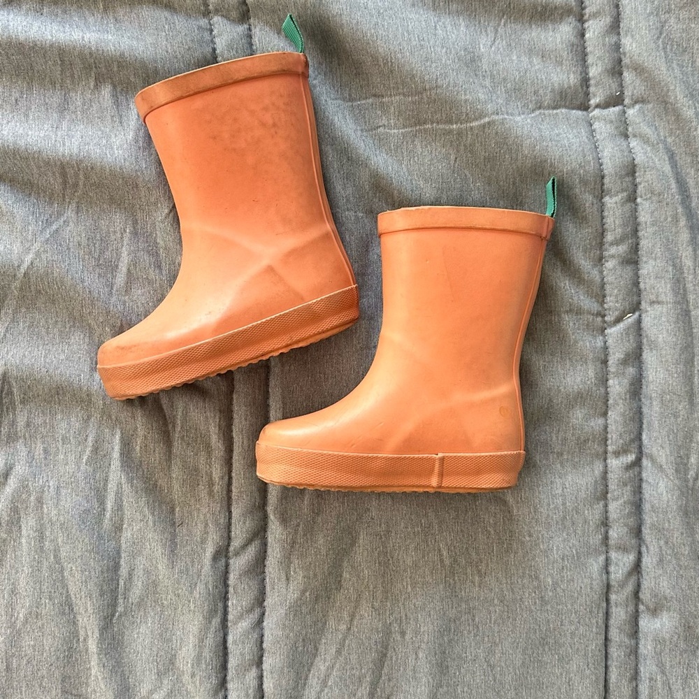 Ten Little Pink Rain Boots
